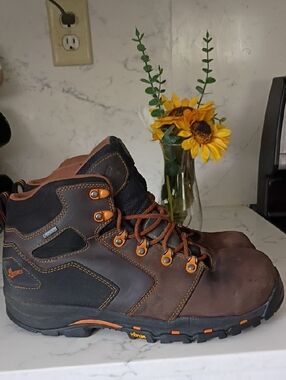 Danner Men's Brown Leather Waterproof Work Boot